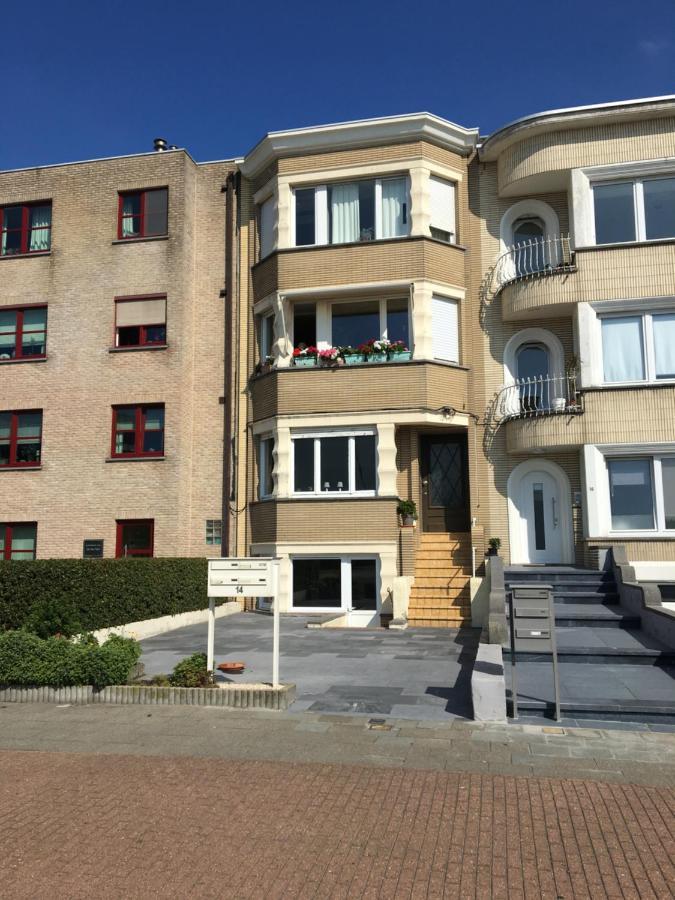 Sea-Cret, Een Sfeervol Appartement Aan Zee Blankenberge Bagian luar foto